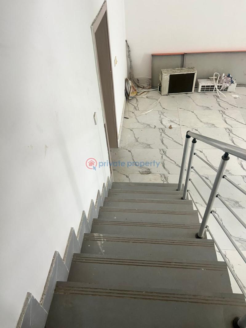 4 bedroom Terraced Duplex For Sale In A Serviced Prestigious Estate Inside Lekki Phase 1 Lekki Phase 1 Lagos - 5
