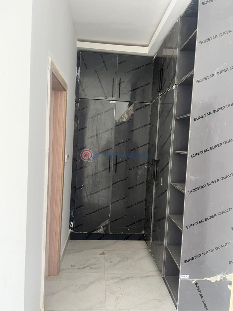 4 bedroom Terraced Duplex For Sale In A Serviced Prestigious Estate Inside Lekki Phase 1 Lekki Phase 1 Lagos - 20