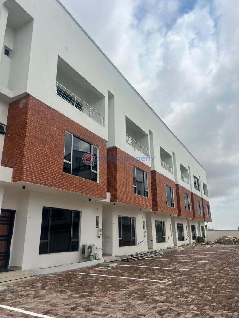 4 bedroom Terraced Duplex For Sale In A Serviced Prestigious Estate Inside Lekki Phase 1 Lekki Phase 1 Lagos - 0
