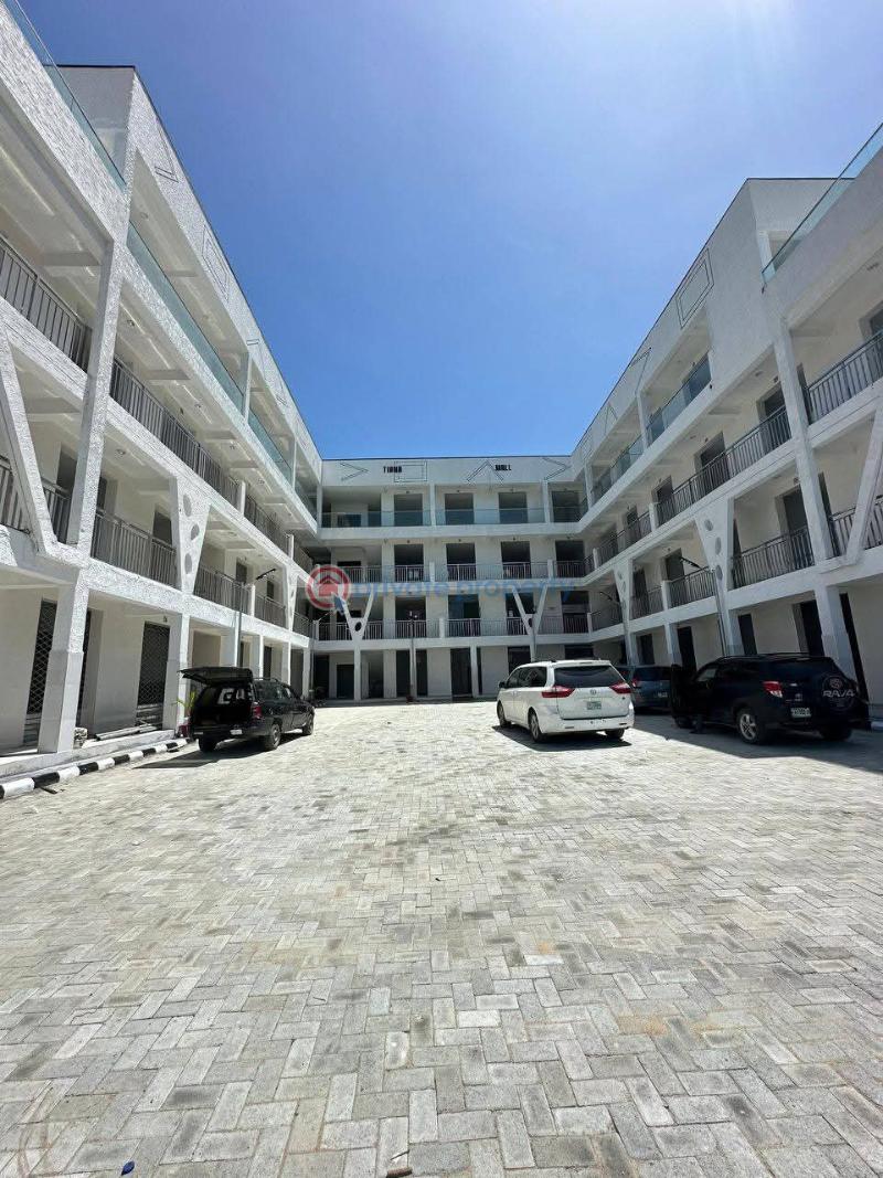 1 bedroom Shop For Sale Ogumbo Ajah Lekki Phase 2 Lagos - 2