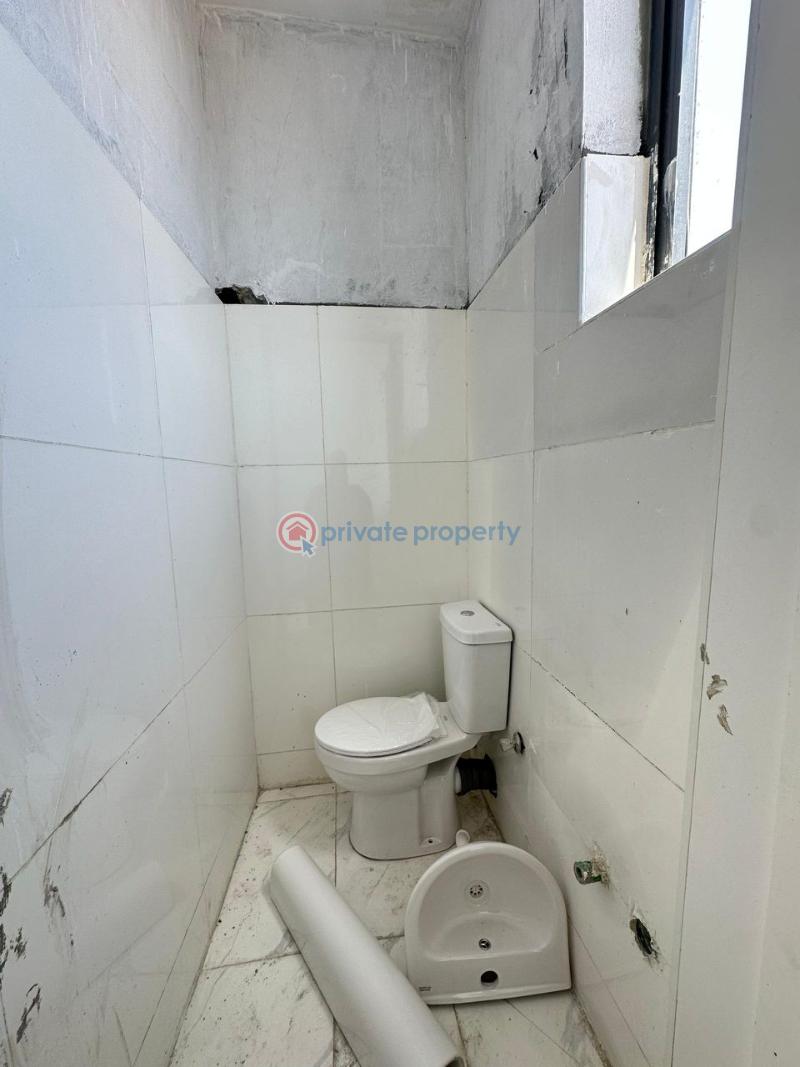 Brand new shops and office spaces  with elevator. - 4 Commercial Property For Sale Ilaje Ajah Lagos - 4