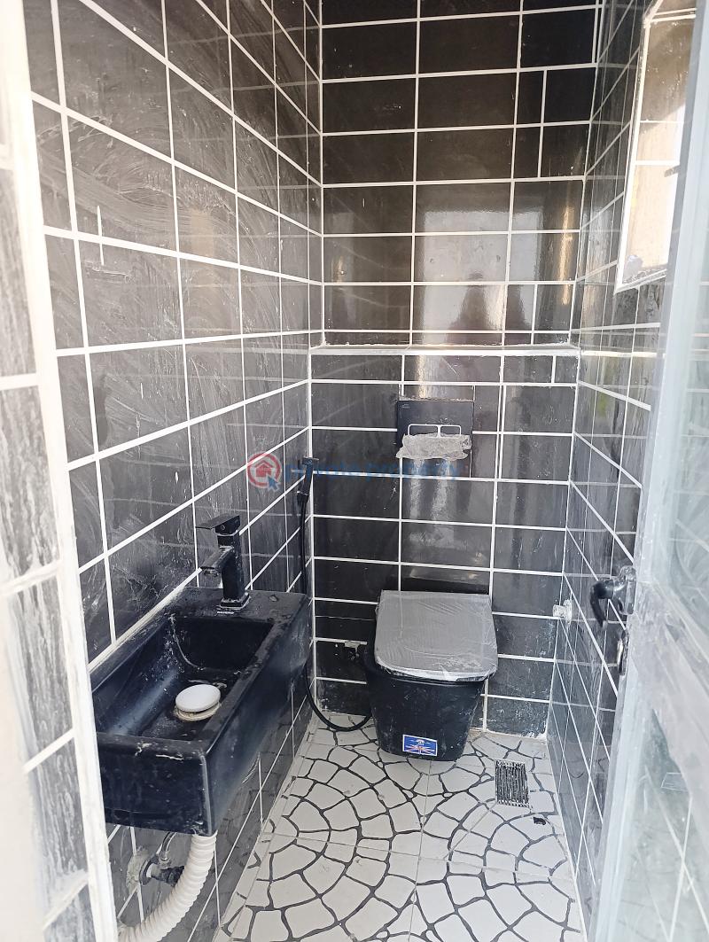 Brand new shops available - 10 1 bedroom Shop For Sale Agungi Lekki Lagos - 10