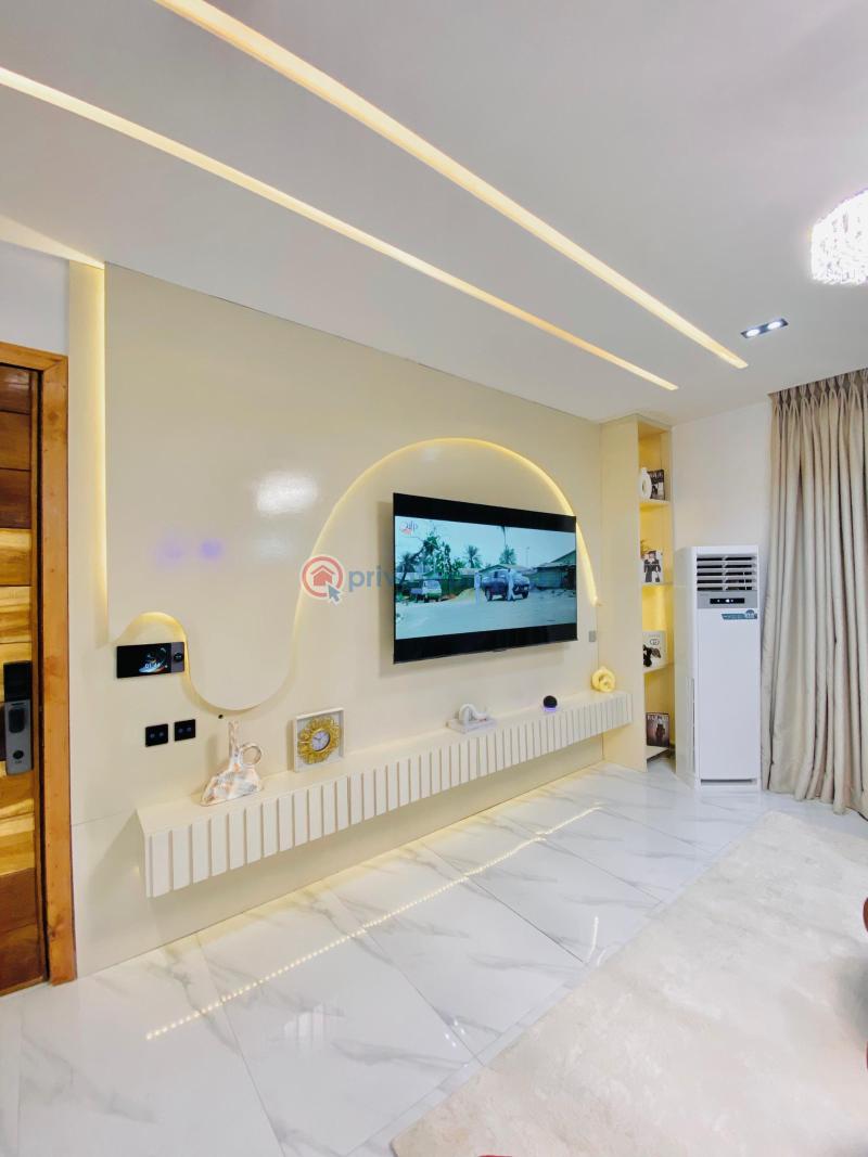 2 bedroom Block Of Flats Short let Freedom Way Lekki Phase 1 Lagos - 18