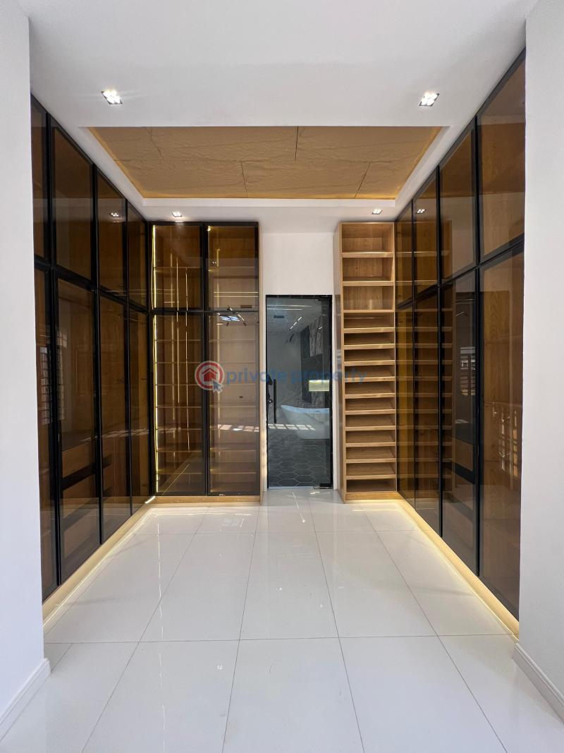 5 bedroom Detached Duplex For Sale Lekki Phase 1 Lagos - 10