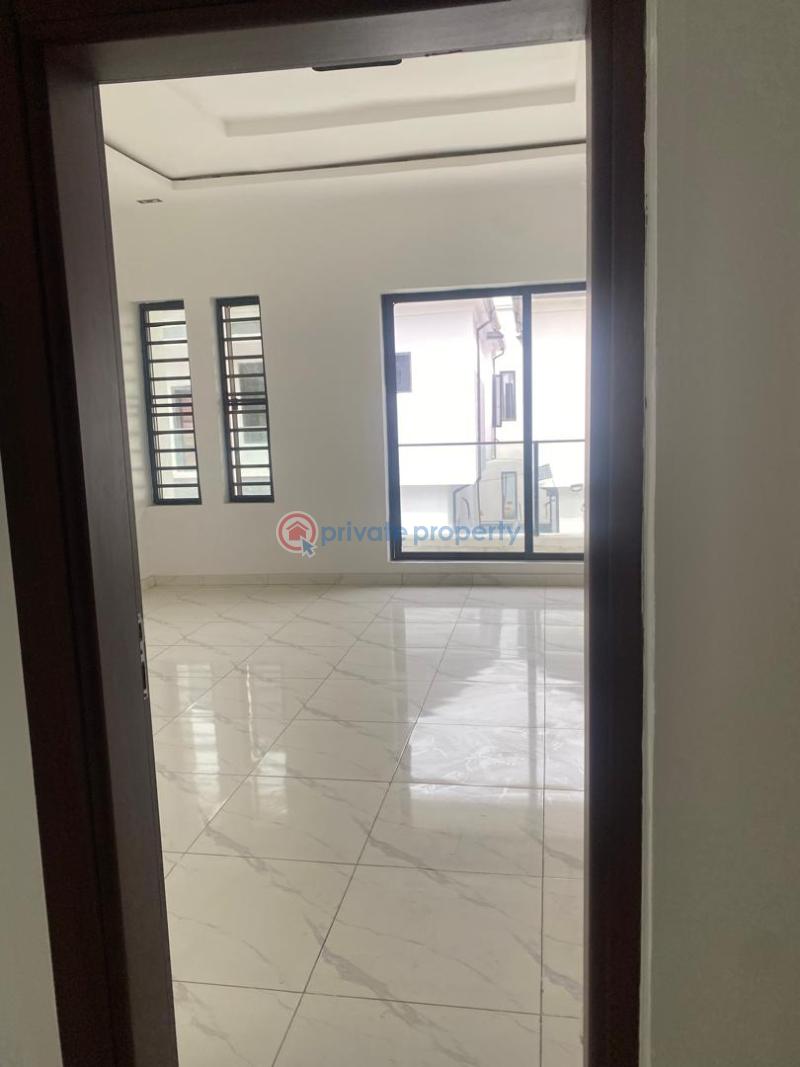 2 bedroom Block Of Flats For Sale Ologolo Lekki Lagos - 3