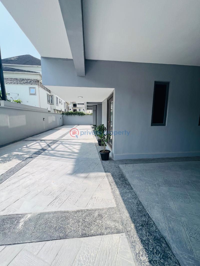 3 bedroom Block Of Flats For Sale Off Freedom Way Lekki Phase 1 Lagos - 4