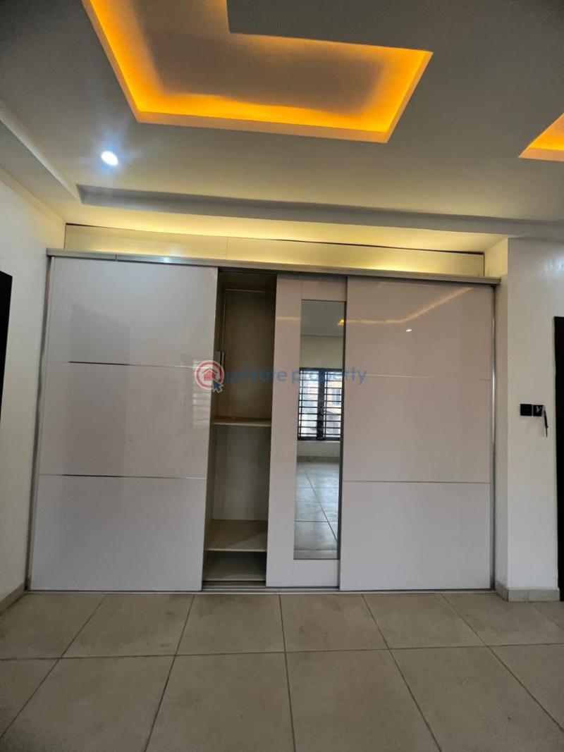 4 bedroom Terraced Duplex For Sale Llasan, Lekki Ilasan Lekki Lagos - 6