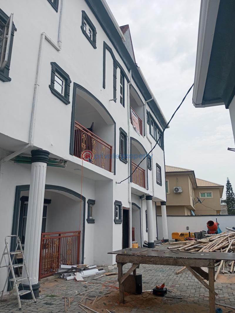 3 bedroom Block Of Flats For Rent Ocean Palm Estate Ajah Lagos - 1