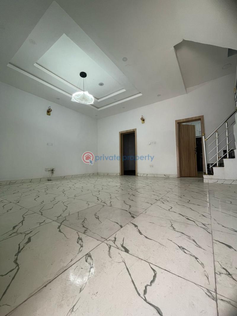 4 bedroom House For Rent Ikota Lekki Lagos - 3