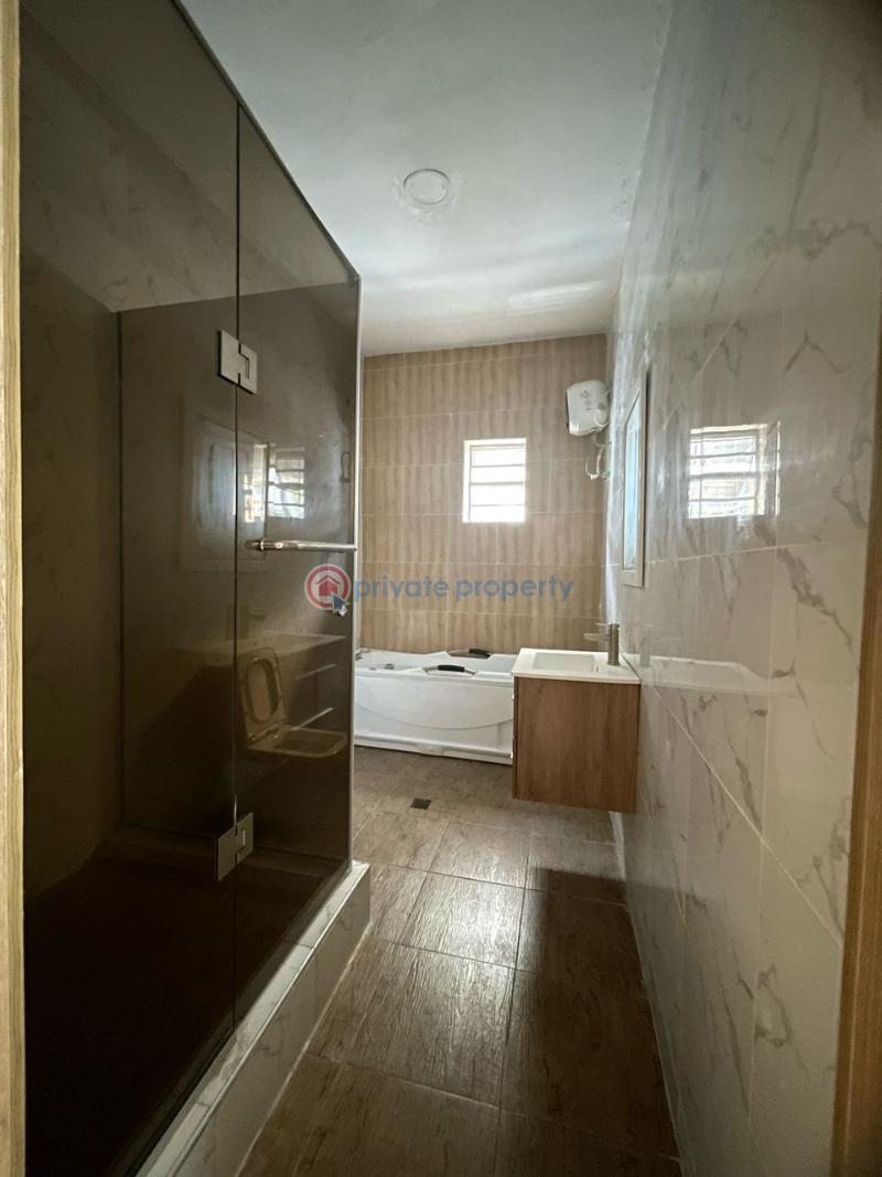 4 bedroom House For Rent Ikota Lekki Lagos - 18