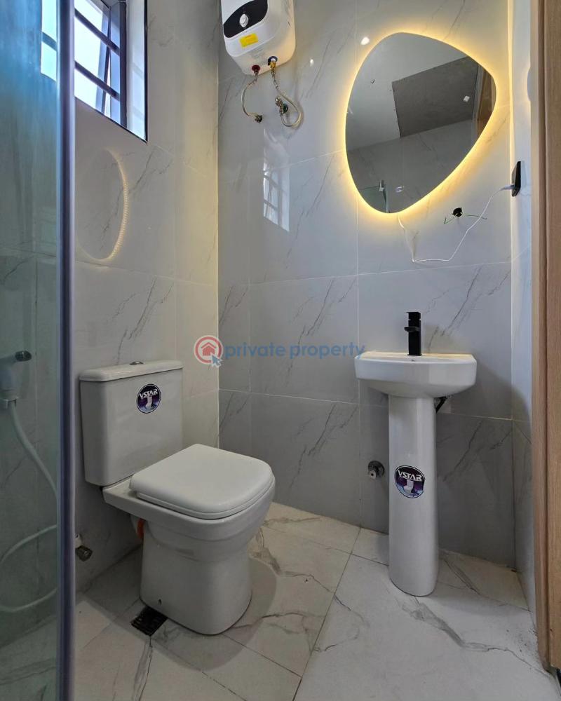 4 bedroom Terraced Duplex For Sale Off Freedom Way Lekki Phase 1 Lagos - 17