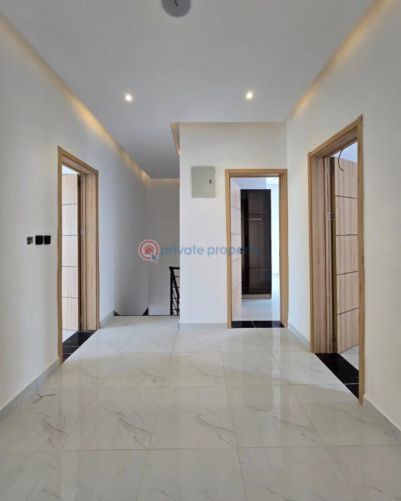 4 bedroom Terraced Duplex For Sale Off Freedom Way Lekki Phase 1 Lagos - 15