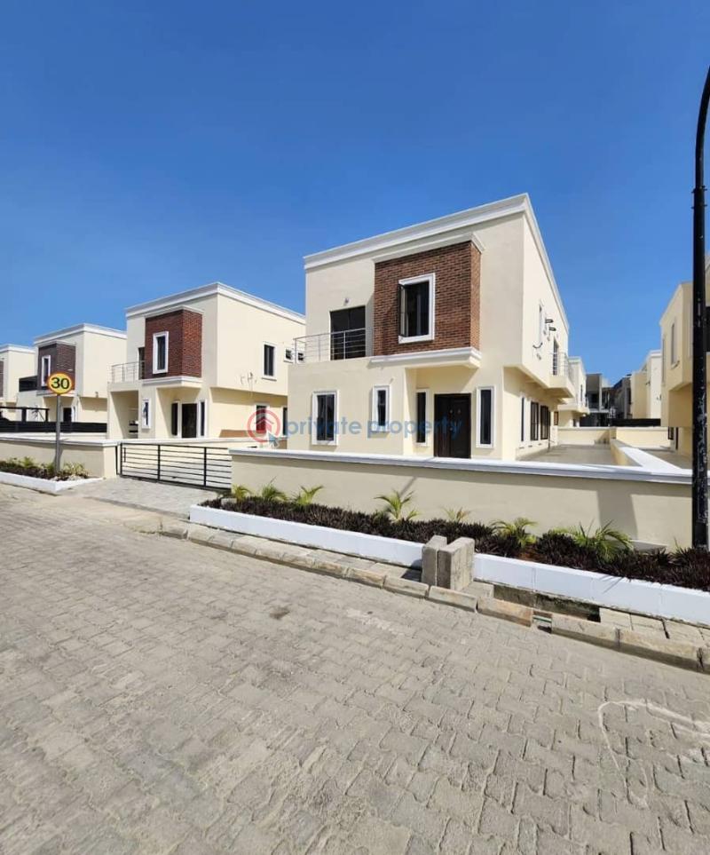 5 bedroom Detached Duplex For Sale Chevron Drive Lekki Lagos - 9