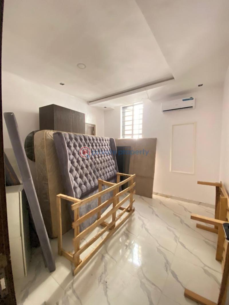 3 bedroom Flat & Apartment For Rent Lekki Phase 1 Lagos - 1