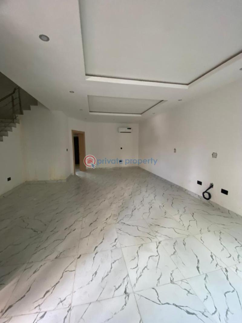 4 bedroom Terrace For Sale Whitesands Road Lekki Phase 1 Lagos - 1