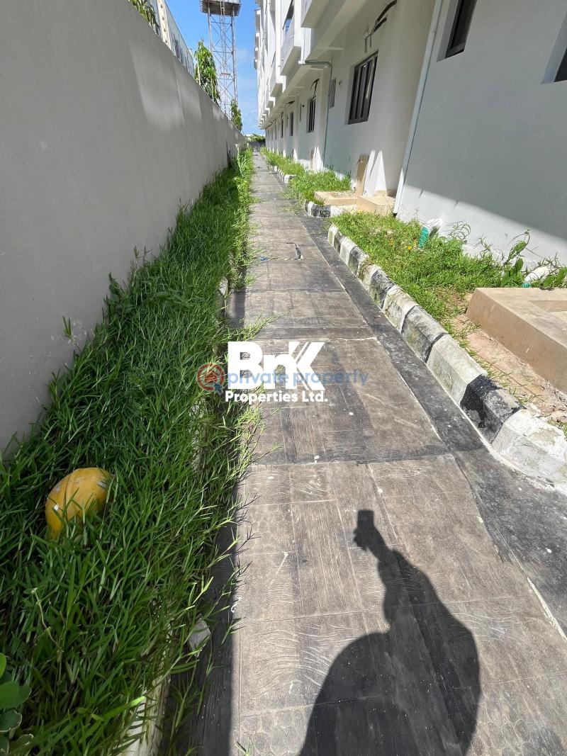 4 bedroom Terraced Duplex For Rent Lekki Phase 1 Lagos - 1