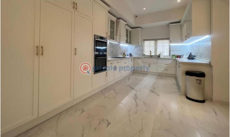 Direct briefings on this well furnished luxurious 6 bedroom waterfront mansion  for sale at ikoyi. - 4 6 bedroom Detached Duplex For Sale Old Ikoyi Lagos - 4