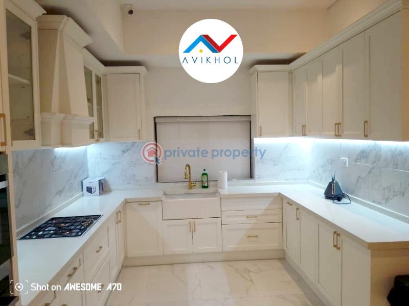 Direct briefings on this well furnished luxurious 6 bedroom waterfront mansion  for sale at ikoyi. - 35 6 bedroom Detached Duplex For Sale Old Ikoyi Lagos - 35