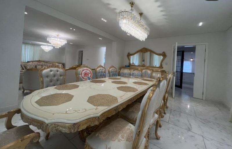 Direct briefings on this well furnished luxurious 6 bedroom waterfront mansion  for sale at ikoyi. - 21 6 bedroom Detached Duplex For Sale Old Ikoyi Lagos - 21