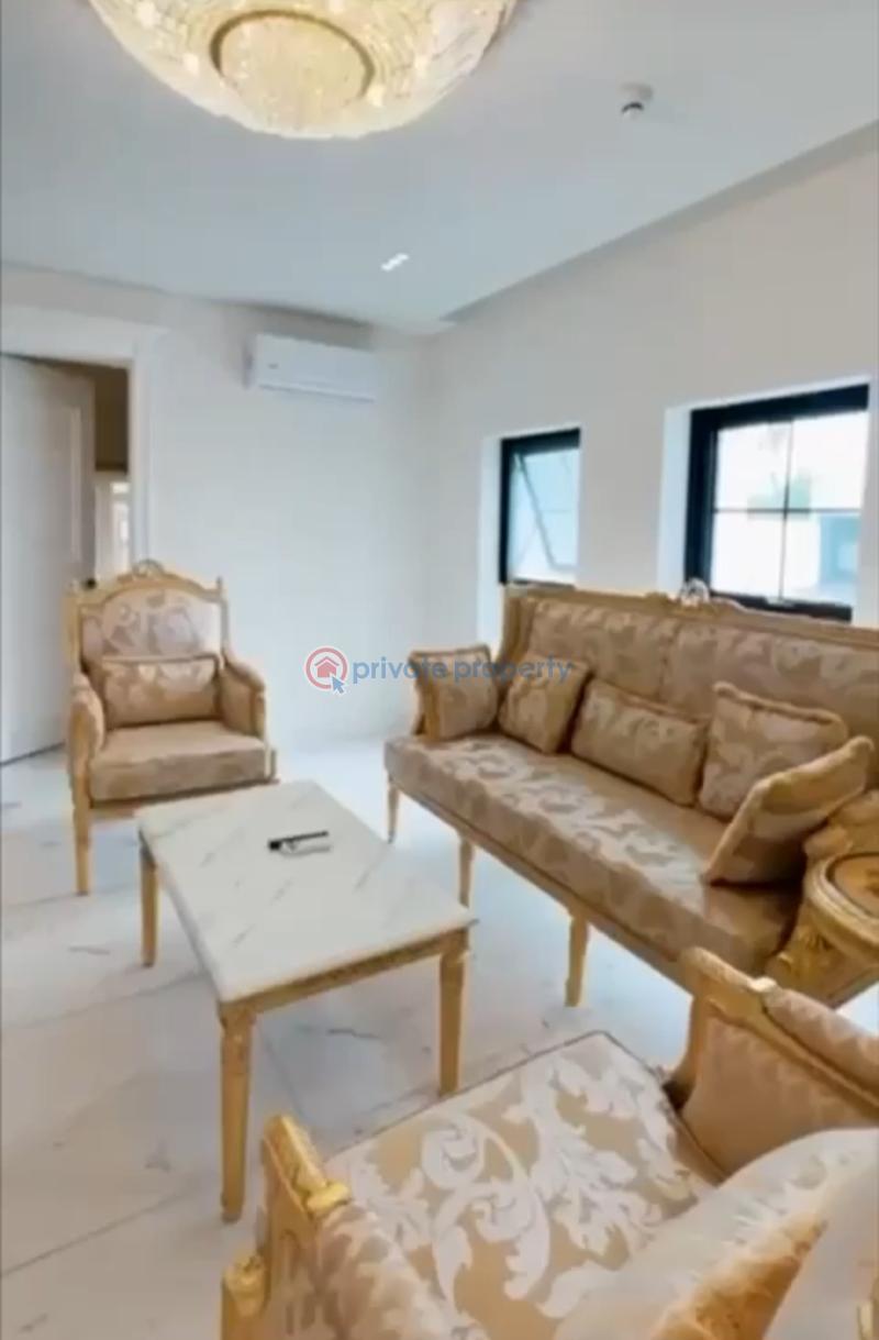 Direct briefings on this well furnished luxurious 6 bedroom waterfront mansion  for sale at ikoyi. - 13 6 bedroom Detached Duplex For Sale Old Ikoyi Lagos - 13