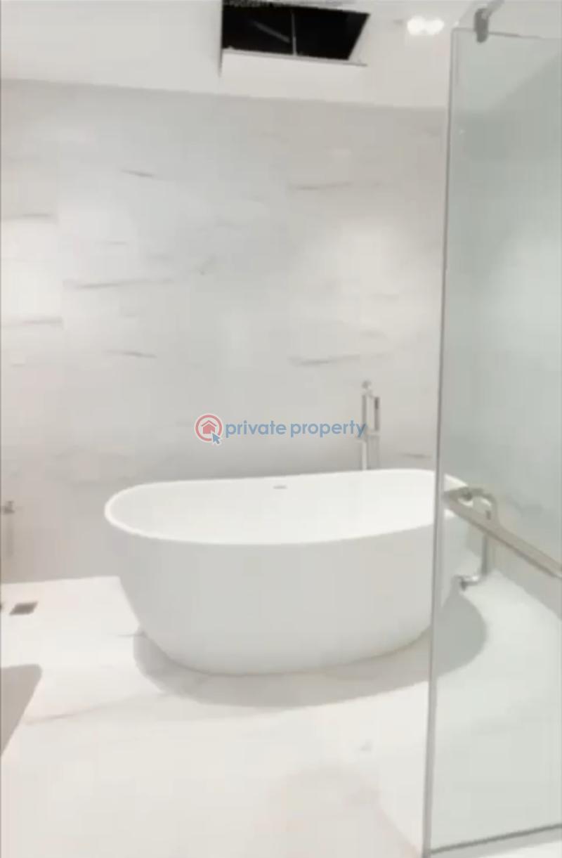 Direct briefings on this well furnished luxurious 6 bedroom waterfront mansion  for sale at ikoyi. - 9 6 bedroom Detached Duplex For Sale Old Ikoyi Lagos - 9