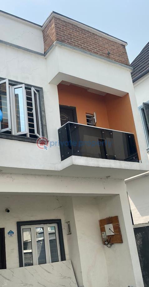 3 bedroom House For Rent Ikota Lekki Lagos