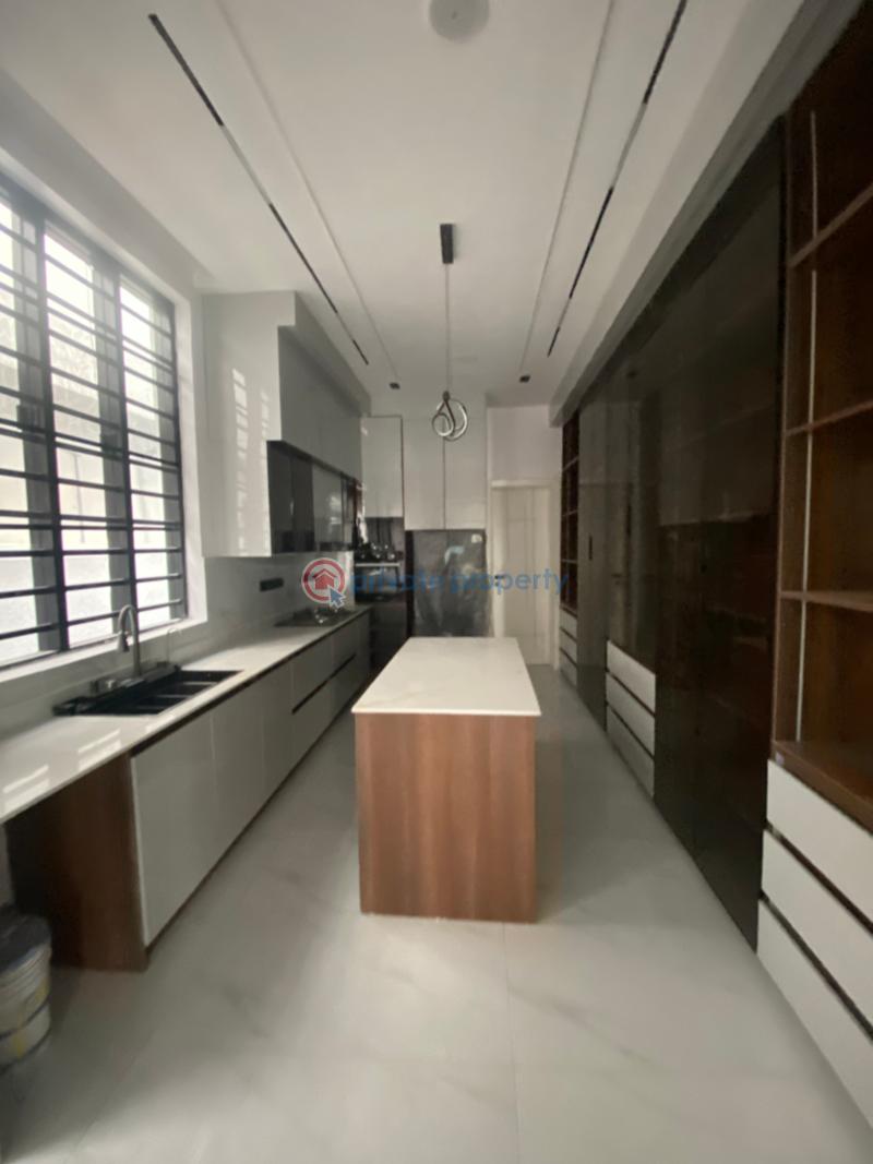5 bedroom Detached Duplex For Sale Ikota ,lekki Lagos Ikota Lekki Lagos - 2