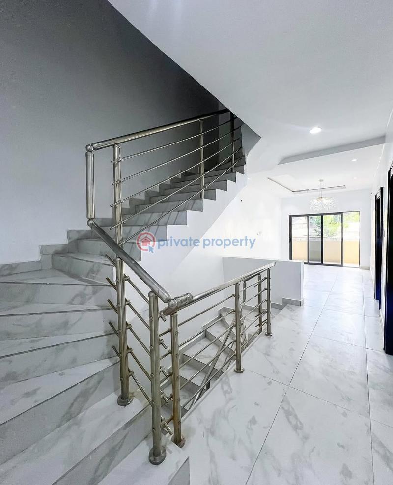 4 bedroom Terraced Duplex For Rent Durumi Abuja Phase 2  - 5