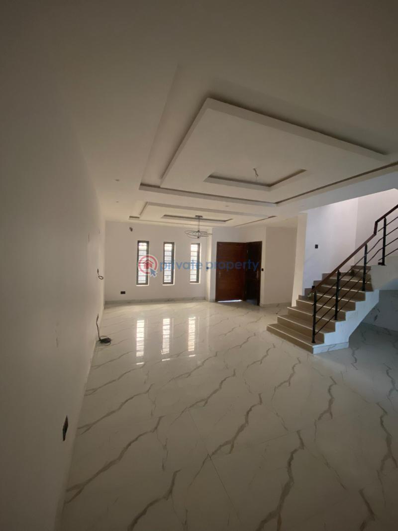 Breathtaking 3 bedroom penthouse with bq. - 3 3 bedroom Penthouse For Sale Ikota Lekki Lagos - 3