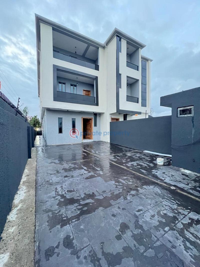 5 bedroom Semi detached Duplex For Sale Lekki Phase 1 Lagos - 2