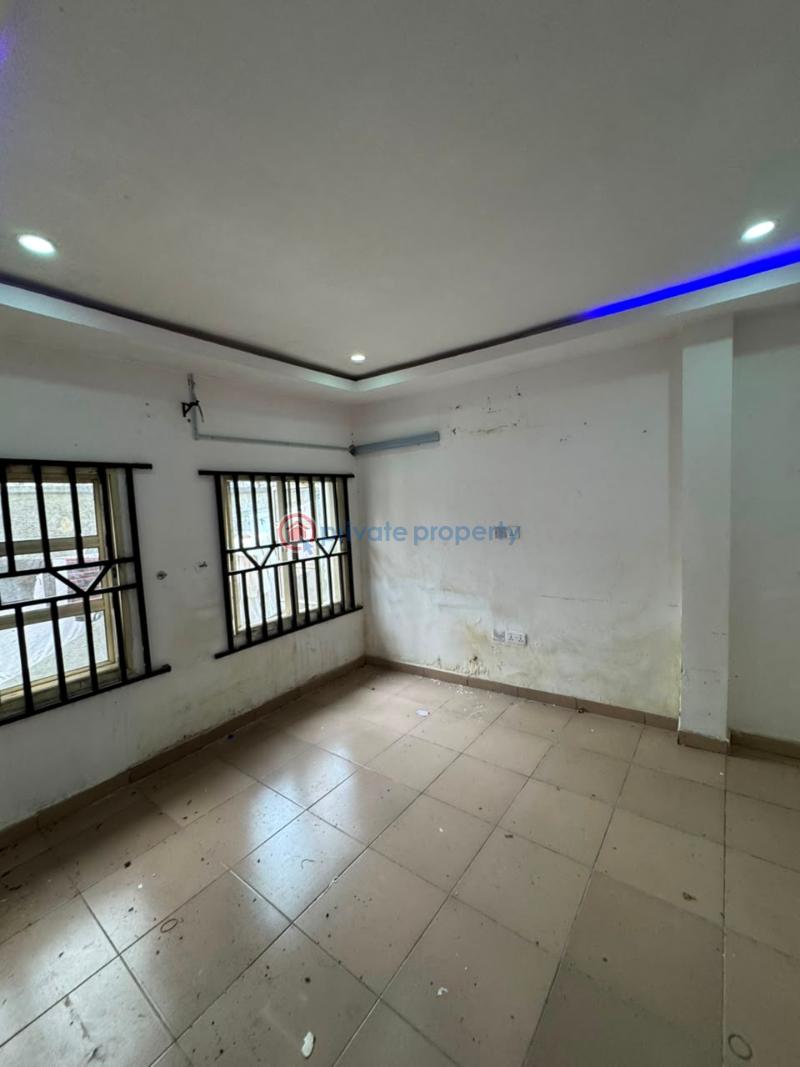 1 bedroom Mini Flat For Rent Ikate Elegushi Lekki Lagos - 1