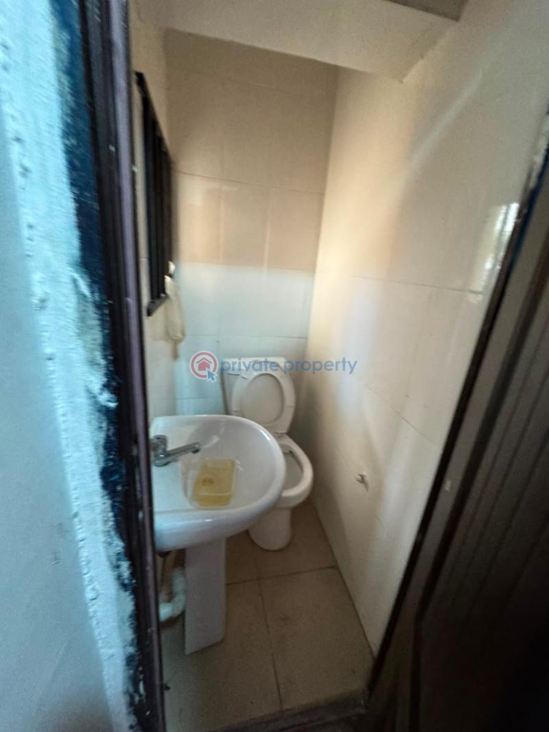 1 bedroom Mini Flat For Rent Ikate Elegushi Lekki Lagos - 4