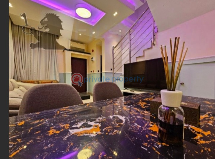 8 bedroom Duplex For Rent Western Avenue Surulere Lagos - 4