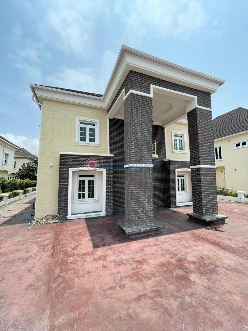 Build on 800 sqm, 5 bedroom fully detached with pool, cinema and 2bq - 2 5 bedroom Duplex For Sale Chevron Lekki Chevron Drive Lekki Lagos - 2