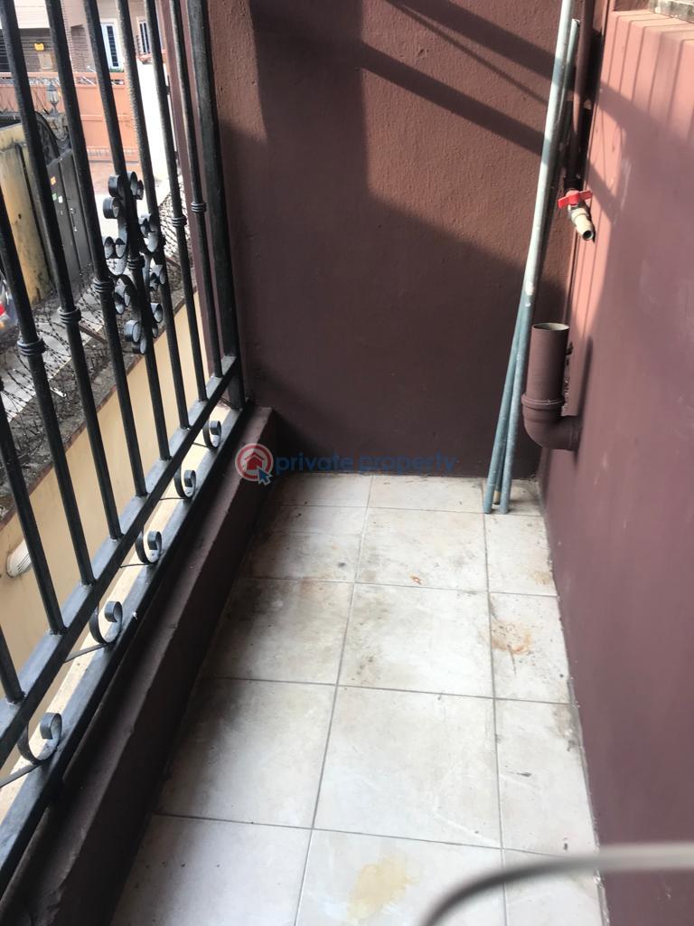 Building comprising of 1 unit of 2 bedroom flat & 4 units of mini-flat - 1 Block Of Flats For Sale Omole Phase 2 Ojodu Lagos - 1