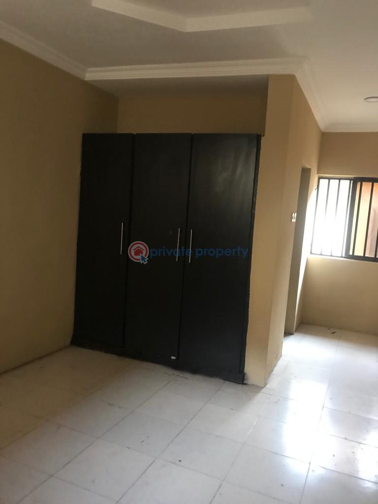 Building comprising of 1 unit of 2 bedroom flat & 4 units of mini-flat - 19 Block Of Flats For Sale Omole Phase 2 Ojodu Lagos - 19