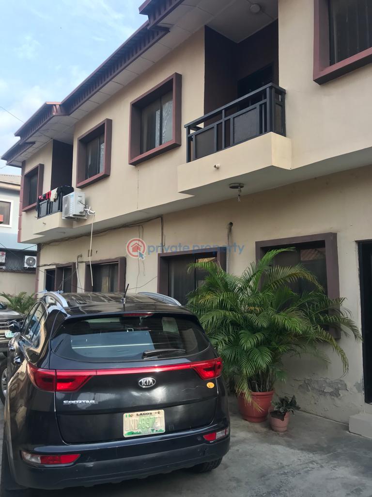Building comprising of 1 unit of 2 bedroom flat & 4 units of mini-flat - 12 Block Of Flats For Sale Omole Phase 2 Ojodu Lagos - 12