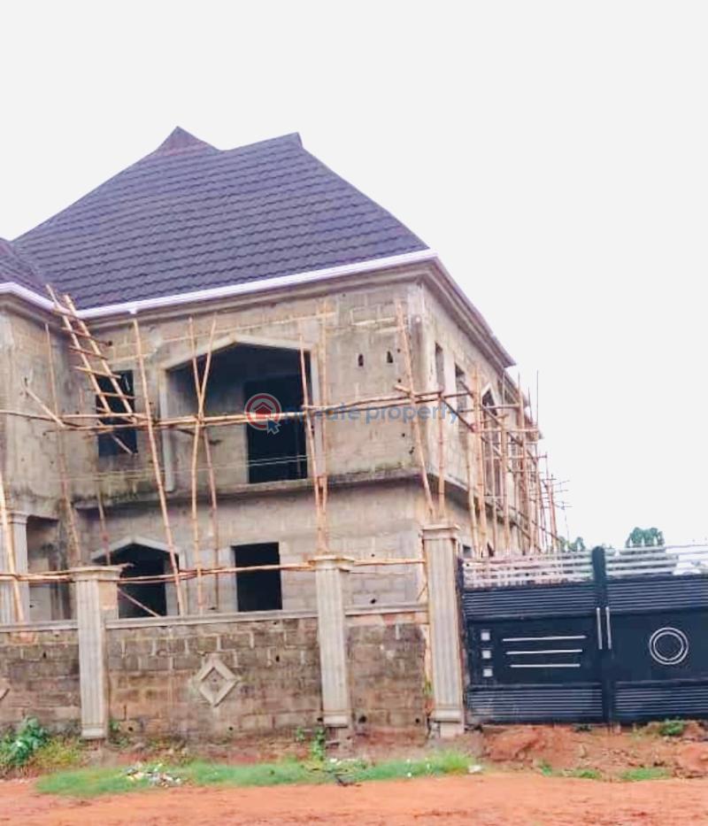 6 bedroom Block Of Flats For Sale Abule Babadupe, Ereko, Oke Imuti, Off Itaoluwo Road, Ikorodu Lagos Ikorodu Lagos - 1