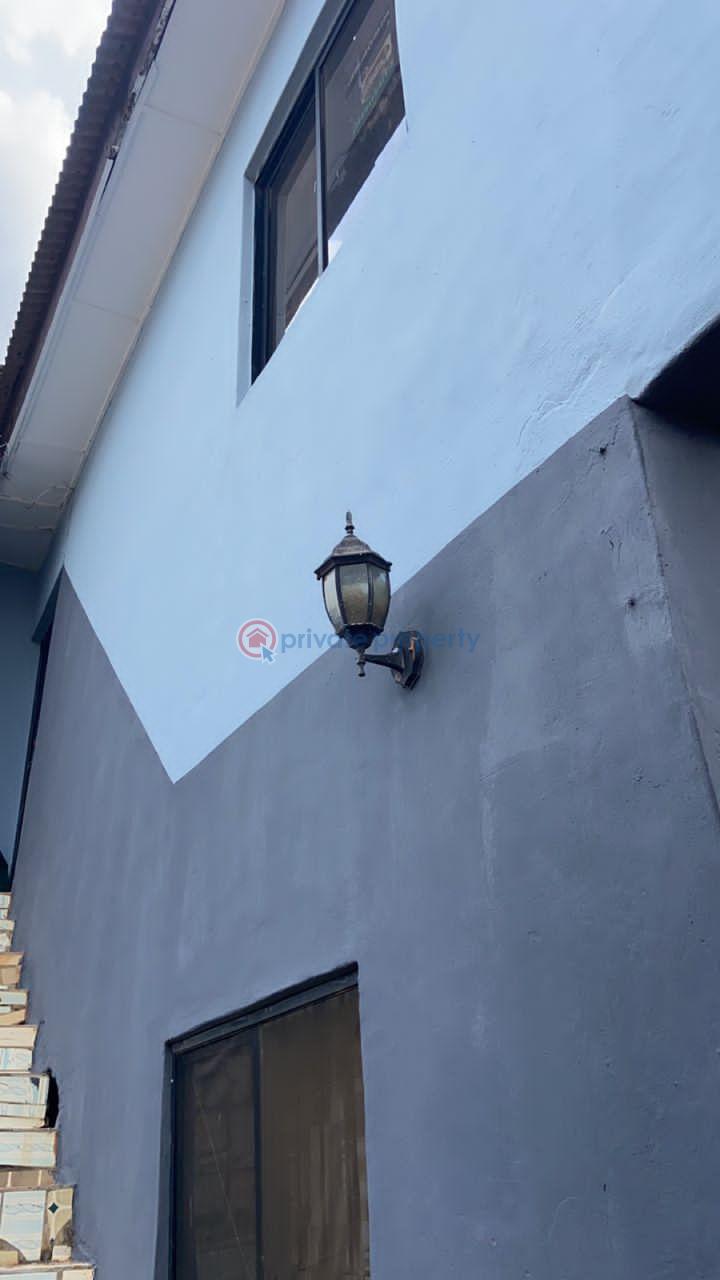 10 bedroom House For Sale Ekoro Junction Abule Egba Lagos - 6