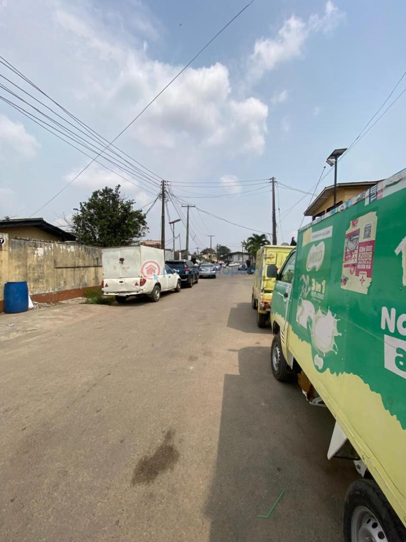 8 bedroom Block Of Flats For Sale Off Adeniran Ogunsanya Adeniran Ogunsanya Surulere Lagos - 2