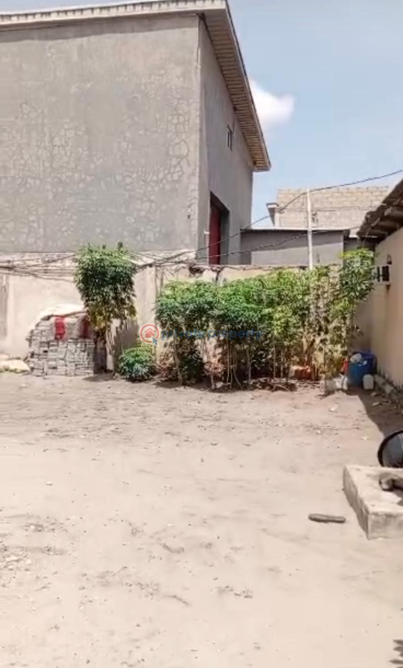 Detached Bungalow For Sale Muniru Estate Ogombo Ajah Lagos - 1