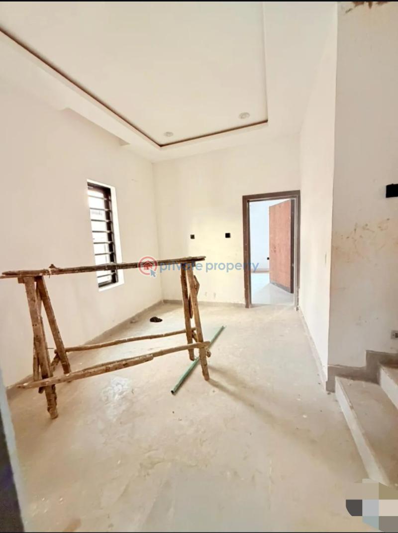 4 bedroom Detached Duplex For Sale Gbagada Lagos - 6