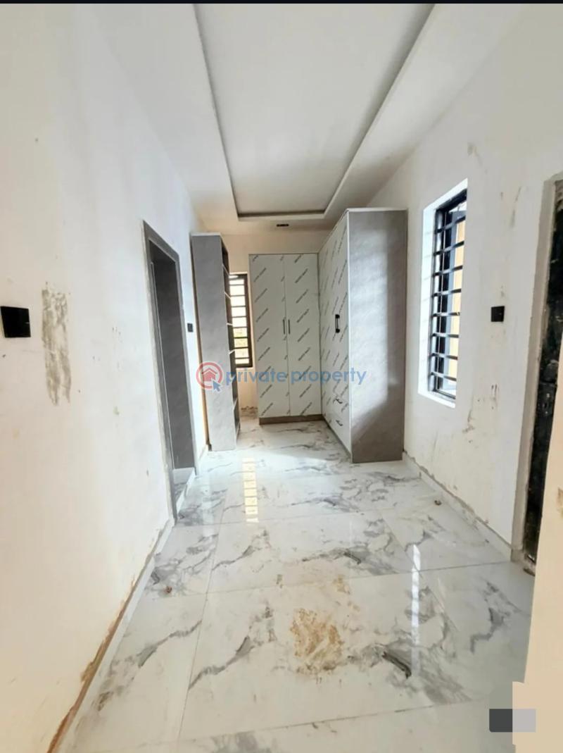 4 bedroom Detached Duplex For Sale Gbagada Lagos - 3