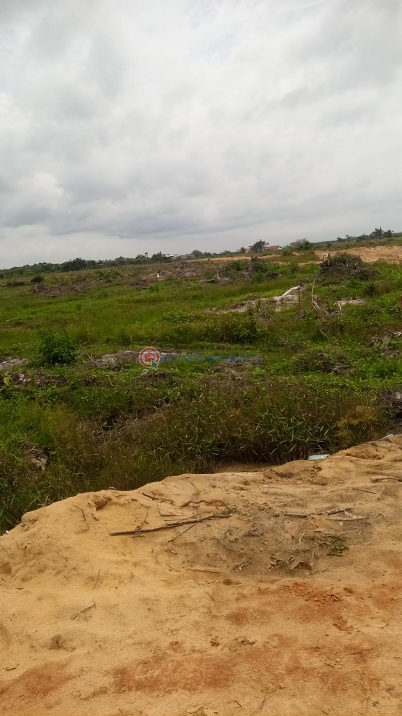 Mixed use Land For Sale Amen Est Phase 2 Okunraiye Ibeju-Lekki Lagos - 11