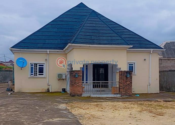 3 bedroom Detached Bungalow For Sale Iyana Ishashi Ojo Lagos