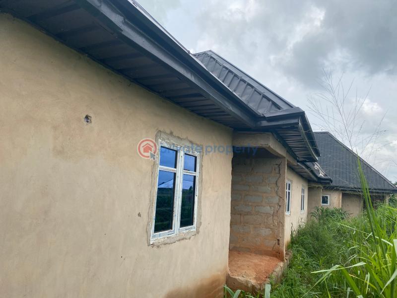 1 bedroom Mini Flat For Sale Orogwe, Off Owerri Onitsha Exp. Rd,owerri West Lga, Owerri Imo - 0