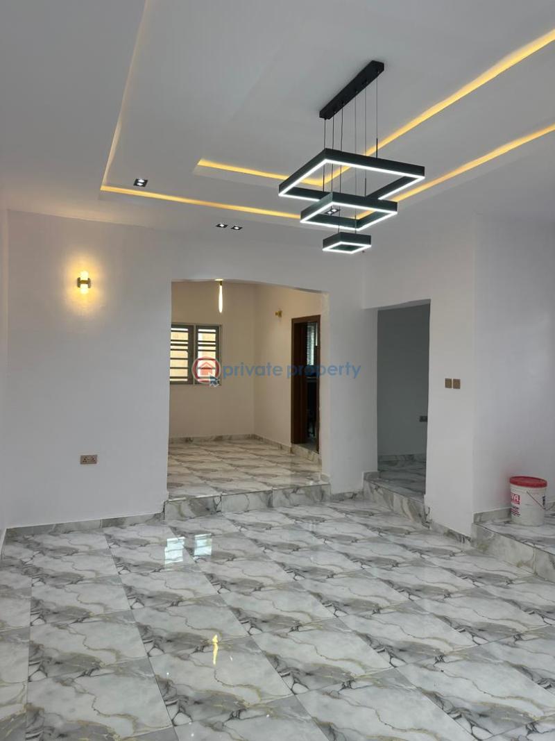 3 bedroom Bungalow For Sale Alaaka, Elebu Area Ibadan Akala Express Ibadan Oyo - 5