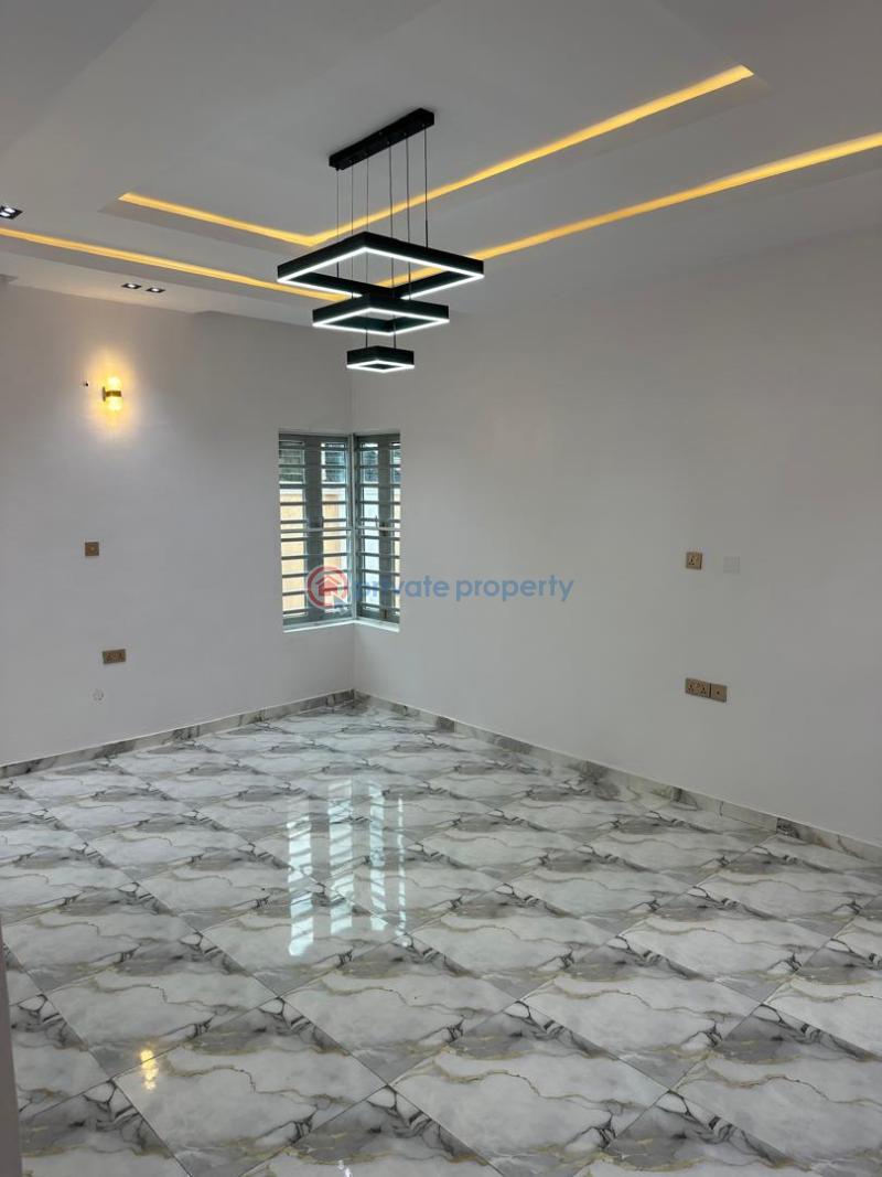 3 bedroom Bungalow For Sale Alaaka Elebu Off Akala Express Ibadan Akala Express Ibadan Oyo - 2
