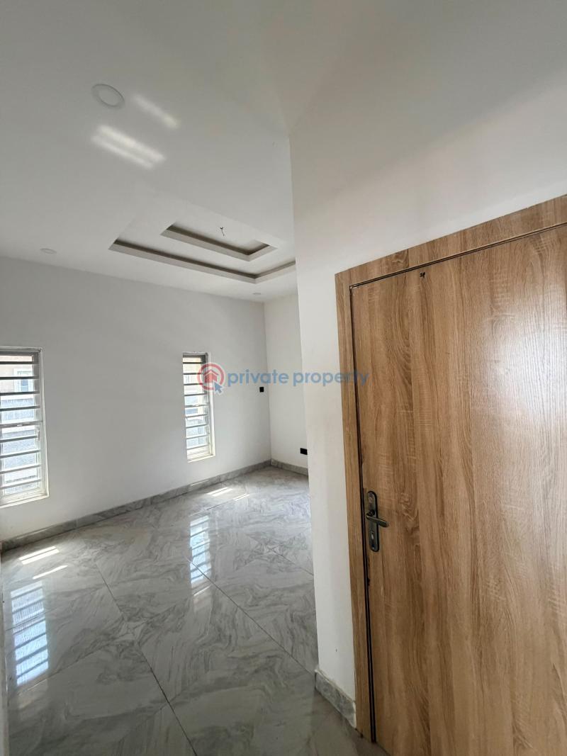 3 bedroom Detached Bungalow For Sale Basroun Housing Estate Air Force Akobo Ibadan Basorun Ibadan Oyo - 5