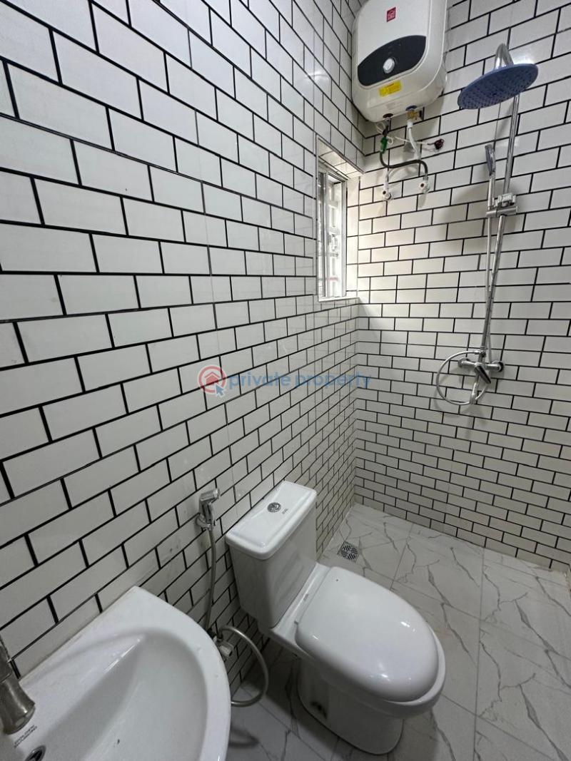 3 bedroom Bungalow For Sale Alaaka, Elebu Area Ibadan Akala Express Ibadan Oyo - 2
